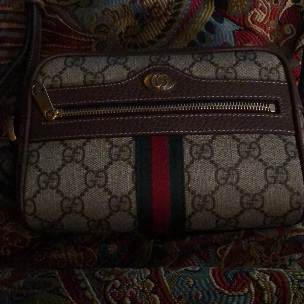 Gucci ophidia gg mini supreme canvas crossbody bag